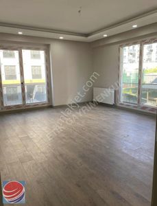 Yeni Mahallede 2+1 Site İçinde Satılık Daire
