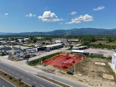 Çerkez Taşköprü’de D-100 Karayoluna Cepheli 1312 M² Ticari + Konut İmarlı Satılık Arsa