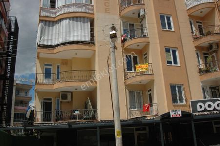 Antalya Muratpaşa Cumhuriyet Mahallesi 2 Kat 110m2 28.000tl