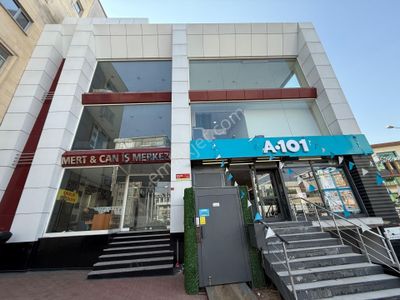 Merter'de 400 M2 Ofis & Showroom