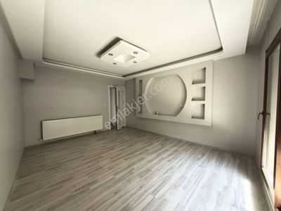 Finans Group Gayrimenkul'den// Subaşı Mahallesinde Kiralık 2+1 Daire