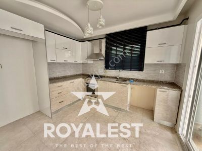 Royalest'ten Az Katlı Sit. İçi Ferah Temiz Kiralık Daire