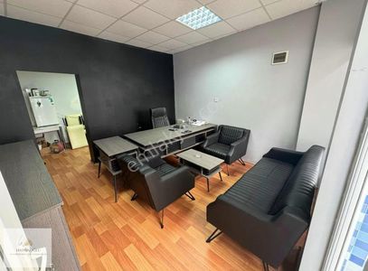Hatunoğu'ndan Kiralık Aliağa Merkez'de Bahçeli 30 M2 Dükkan&ofis