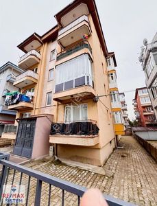 Kocatepe Mah Merkezi Lokasyon Yenilenmiş 2+1 Geniş Satılık Daire