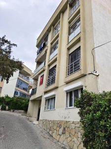 Kuşadası Camiatik Mahallesinde 2+1 Satılık Daire