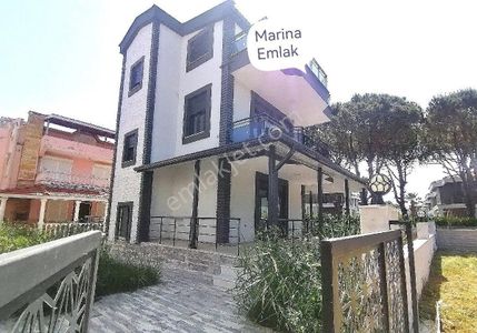 Marinadan Fırsat Lüks Villa (plaja 100 Metre)