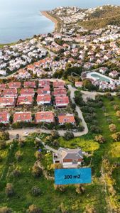 Balıkesir Burhaniye Pelitköyde Denize 270 M 3 Kat İzinli Arsa