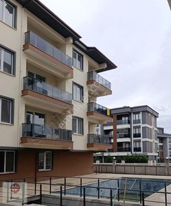 Satılık 1+1 Havuzlu Kapalı Otoparklı Sıfır Daireler