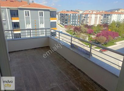 Doğa Koleji Ve Çevre Yoluna Çok Yakın 3+1 Satılık Lüks Daire