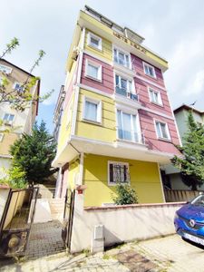 Mertcan'dan Cumhuriyet Mah. İskanlı 1,5 + 1 Ters Dubleks Daire