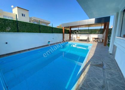 Yürüyüş Yolu Yakını Ultralüx Villa