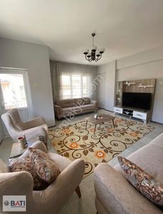 Torbalı Batı Gayrimenkul Den Çarşı İçinde Satılık Daire
