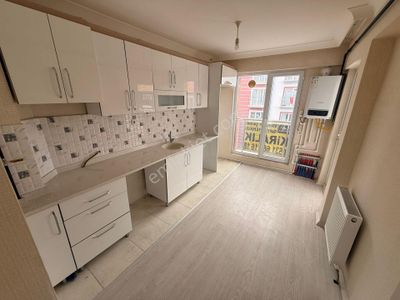 Keçiörende Karakaya Mah Yeni Binada 5 Katta Asansörlü 3+1 Kiralık