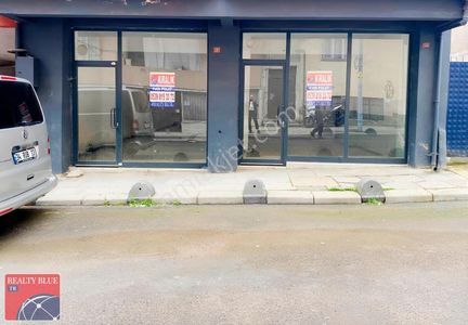 Sultanbeyli Metro Yanı 60m² Tek Parça Kiralık Dükkan Avm 600m