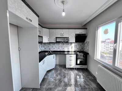 Çerkezköy Gazi Osman Paşa Mah'de İrmet Hastane Hemen Arkası Kiralık 2+1
