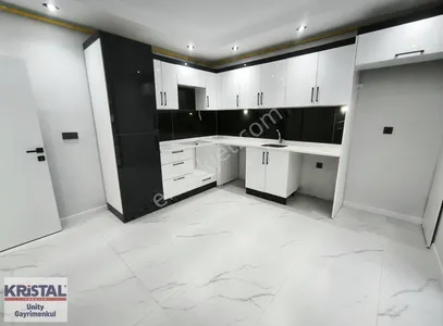 Emekte Satılık Sıfır 3+1 Arakat Daire