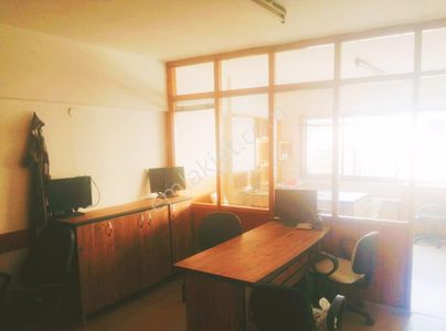 Fırsat Satılık Eroğlu İşhanı İçinde 1+1 Büro