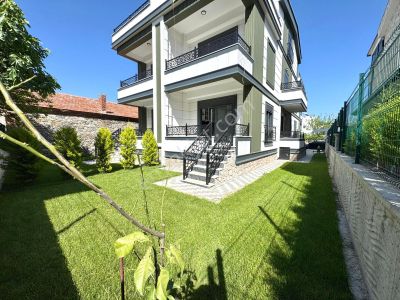 🏡 Referans'tan Zeytinli'de Doğa Manzaralı Ön Cephe Modern Tasarımlı 4+1 Villa