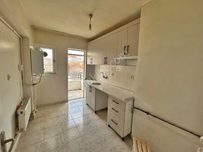 Şirintepe Mah.hocalı Cadde Yakını Arakat/110²ön Cephe 3+1 Daire.