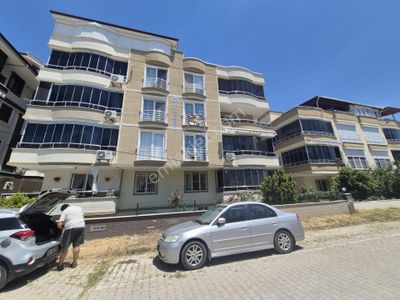 Altınkum Merkez 'de Deniz 'e Çok Yakın Satılık Öncephe 2+1 Daire