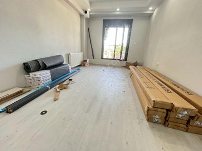 Loft'tan Halkalı Merkez Mh 75m2 Otoparklı Sıfır Satılık Daire