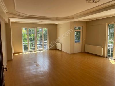 Satılık Avcılar'da Net 220 M² Daire