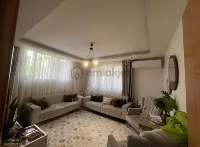 Zafertepe Mah 2+1 7 Yaşında Doğalgazlı Asansörlü