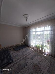 Karaaslanda Satlık 3+1 155 M2 Geniş