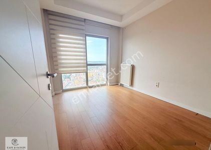 Maslak Ağaoğlu My Home'da Yüksek Katta Taşınmaya Hazır 3+1 | Yetkili Portföy