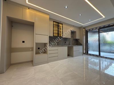 Şehir Hastanesi Yanı 3+1 Sıfır Daire-ebeveyn Bano Giyinme Odalı