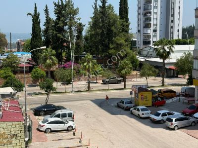 S.demirel Trt Cvr 3katlı Apt/2+1/k.mutfak/2 Balkon/blv Manzaralı