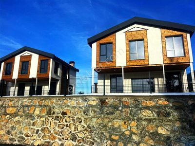 Kar Emlaktan Fındıklı Yaylasına Site İçerisinde 3+1 Satılık Dubleks Villa