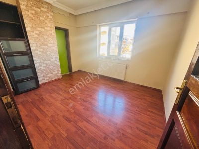 Derince 60 Evlerde Kiralık 2+1 Daire