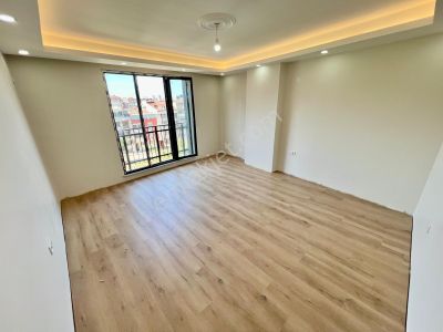 Seba'dan Tevfikbey Mh 2+1 90m2 Otoparklı Yerden Isıtmalı Arakatt