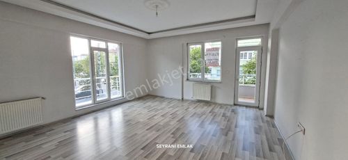 Develi Çarşı Merkezinde Kiralık 3+1 Daire