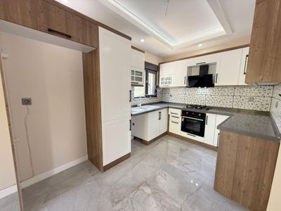 💥💥 Güç Gayrimenkul'den Akçay'da Doğa Manzaralı Denize Yakın Ultra Lüx Satılık 4+1 Villa