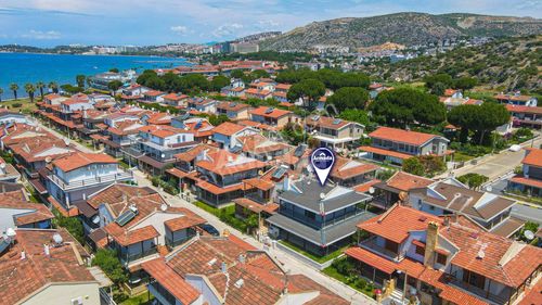 Kuşadası Yavansu Sahilinde, Denize İlk Sitede Doğalgazlı 3+1