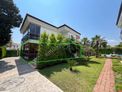 Kemer Çamyuva Jakaranda Sitesi'nde Satılık Bahçe Katı 2+1 Daire