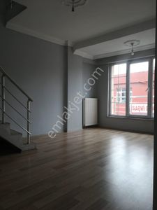 Üç Kardeşler'den S.çiftliği Mh 3+2 Kiralık 140m2 Dublex Daire