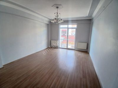 Rba'dan Emek Mahallesinde Ertaş Caddesi Yakını Satılık 3+1 Daire