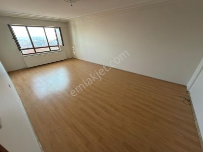 Kariyer'den Ankara Manzaralı 3+1 Teras Balkonlu 140 M2 Asansörlü