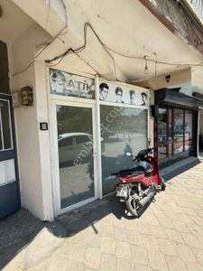 Salihli Erdem Emlaktan İstasyon Mevki Cadde Üzeri Satılık Dükkan