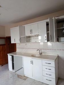 Meram Yaylapınar'da Doğalgazlı 3+1 Kiralık Daire