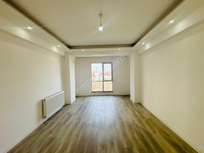Güven'den İstasyon'da Okullar Bölgesinde K.otoparklı 2+1 Daire