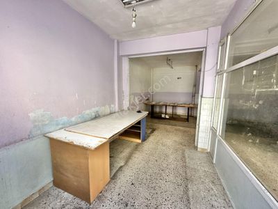 Bayrampaşa Kartaltepe'de Forum İstanbul'a Yakın Kiralık Dükkan