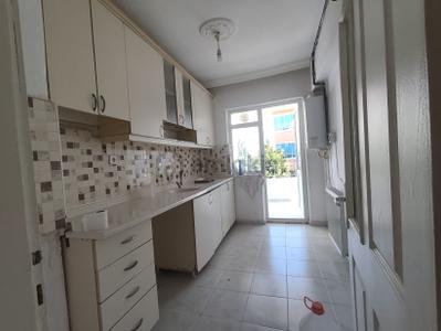 Yılmaz Gayrimenkul 3+1 Ön Cephe Kıralık Yapılı Masrafsız Okul Yanı