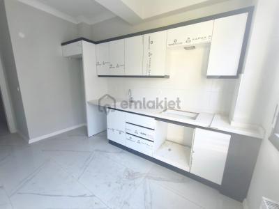 ▇cumhuriyet Mah'de Muhteşem Lokasyonda Arakat Sıfır 2+1 Daire