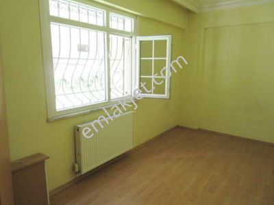 Metrobüse 5 Dakika 3+1 Yeni Binada 120m2 Kiralık Bahçe Katı