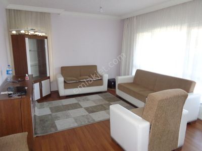 Dikmen Caddesinde , Eşyalı, Kombili , 2+1, Şahane Manzaralı Bahçekatı