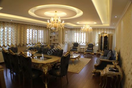 Sami Bakır Dan Batıkent Te Ultra Lüks 4,5+1 K.otoparklı Daire